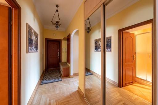 Happy Inn Arka The Heart Of Old Town, Self-Check-In, A-C, Car-Parking, Balkony Vilnius Exterior photo